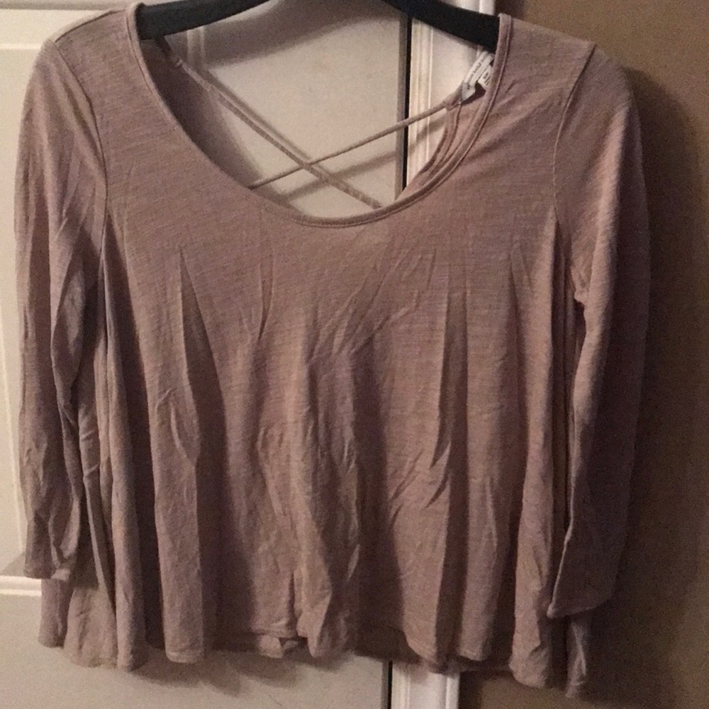 American Eagle shirt